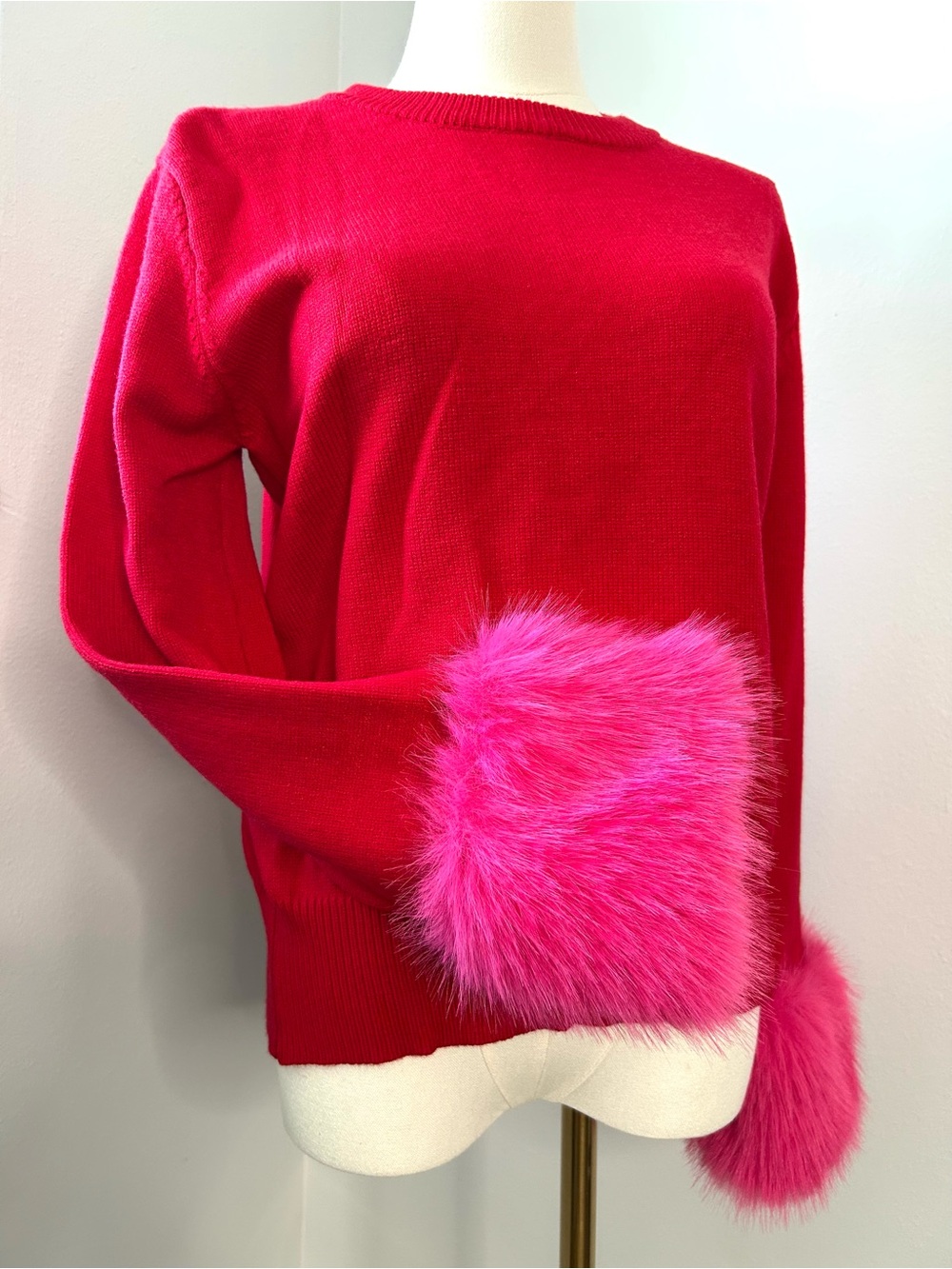 Buddy Love Whimsical Red Hot Pink Faux Fur Cuffed Sweater Womens L